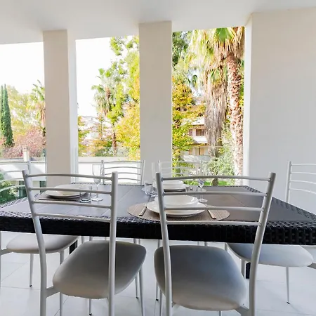 Guesthost - Seaside Exclusive Retreat With Balconies & Parking * Francavilla Al Mare